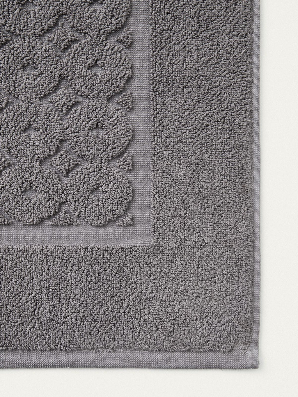 Cotton bath mat