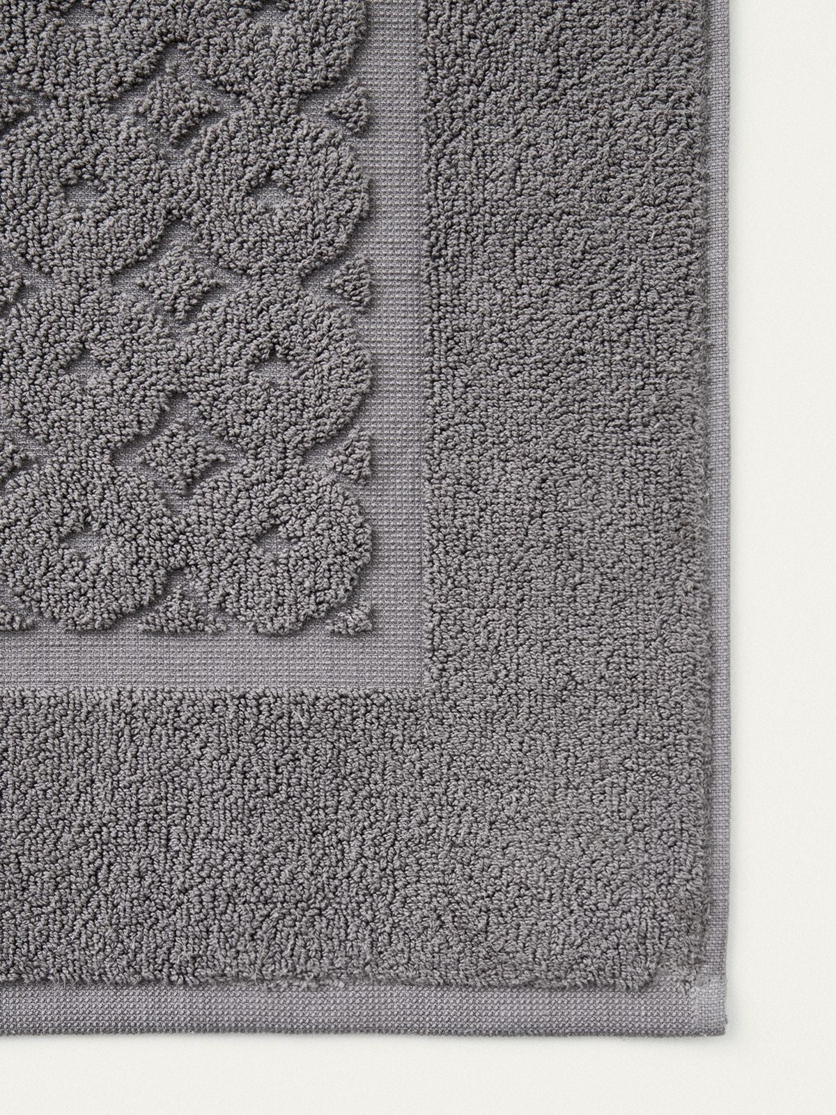 Cotton bath mat