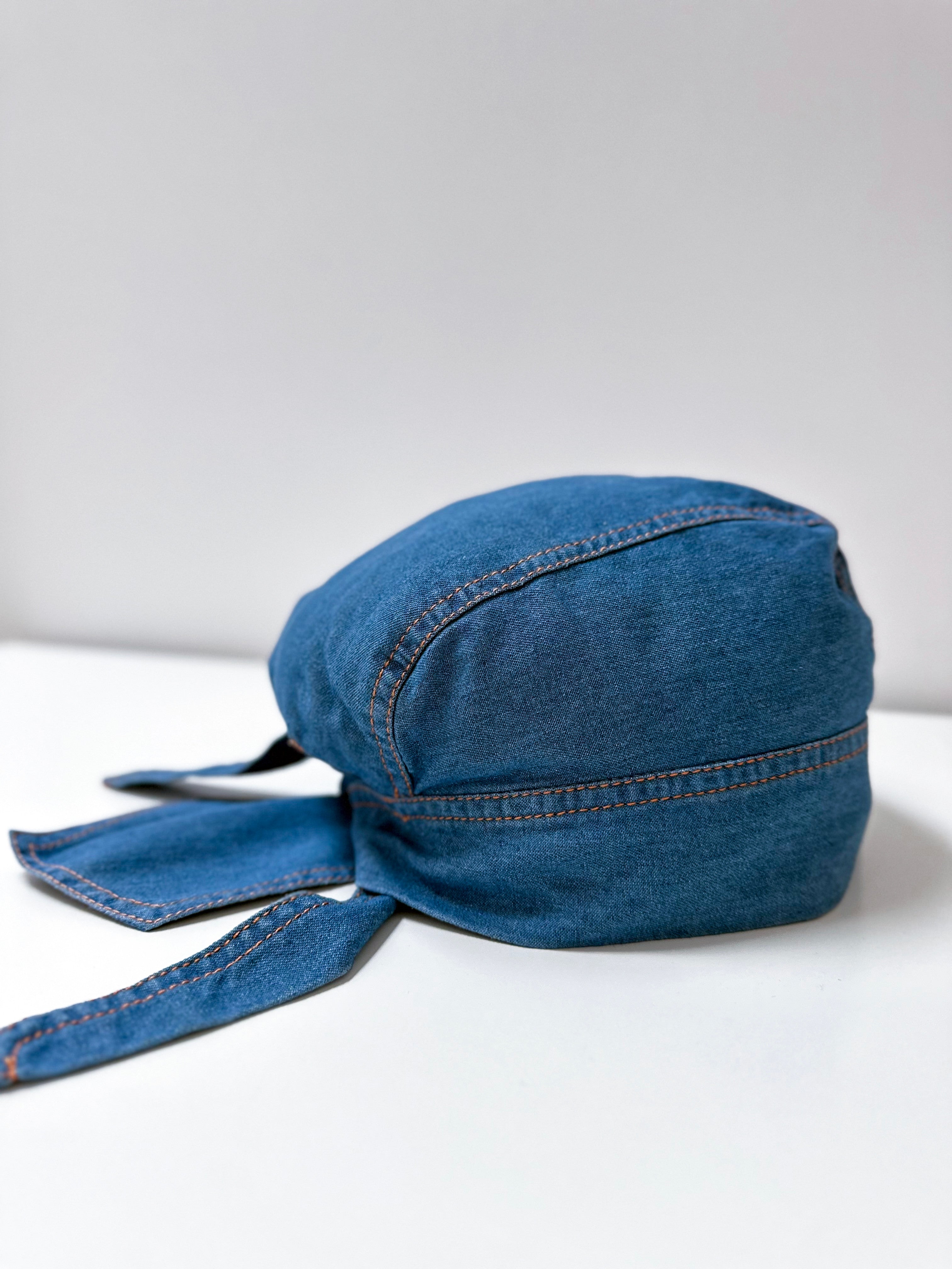 Virtuvės tekstilės rinkinys, džinsinė prijuostė, bandana, 2 virtuvinės pirštinės